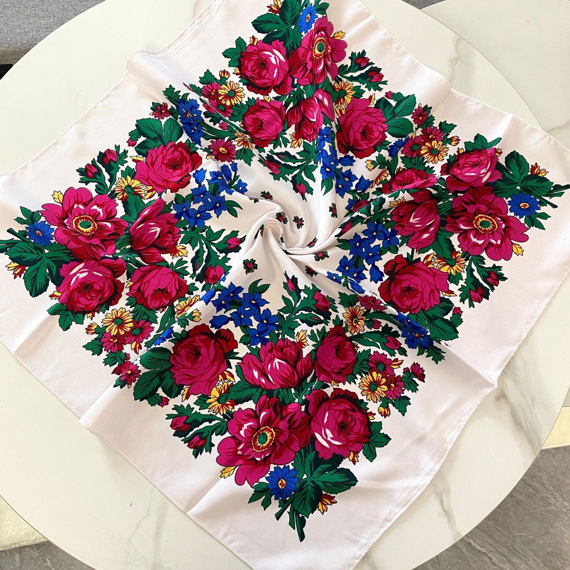 70*70cm Russian Floral Square  - Bandana Cotton recensie en prijs