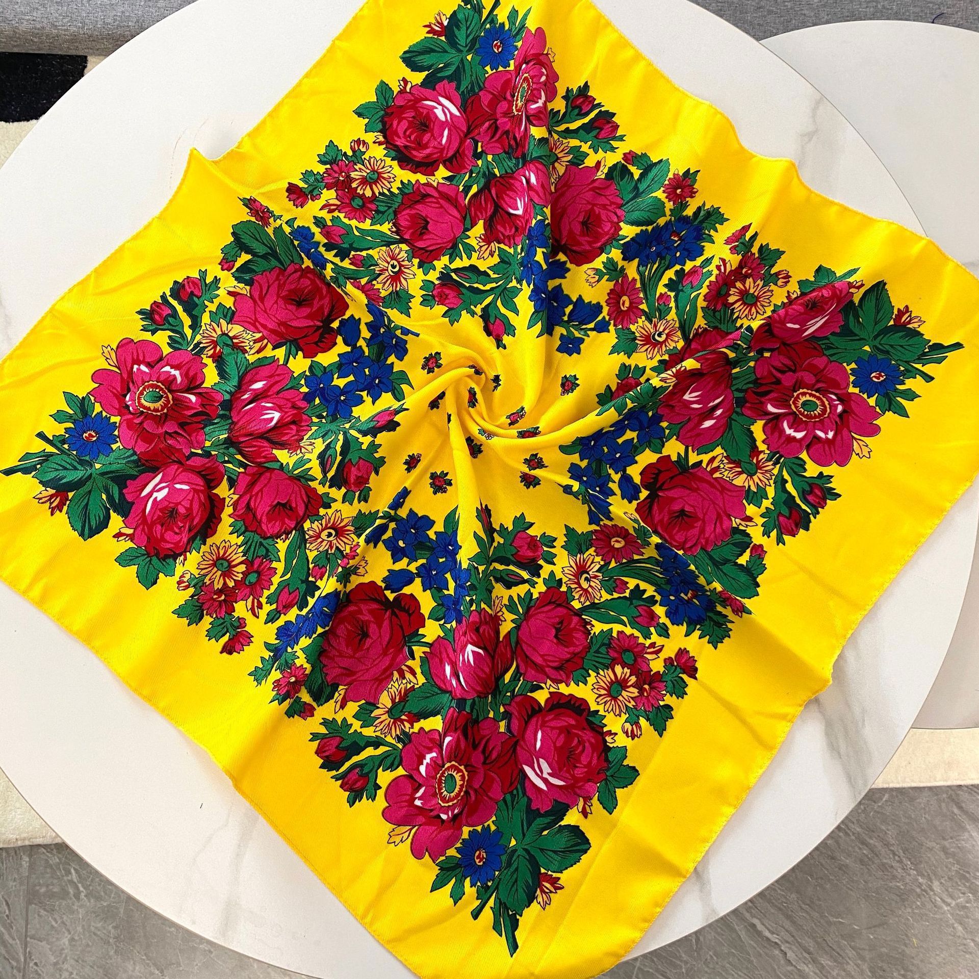 70*70cm Russian Floral Square  - Bandana Cotton recensie en prijs
