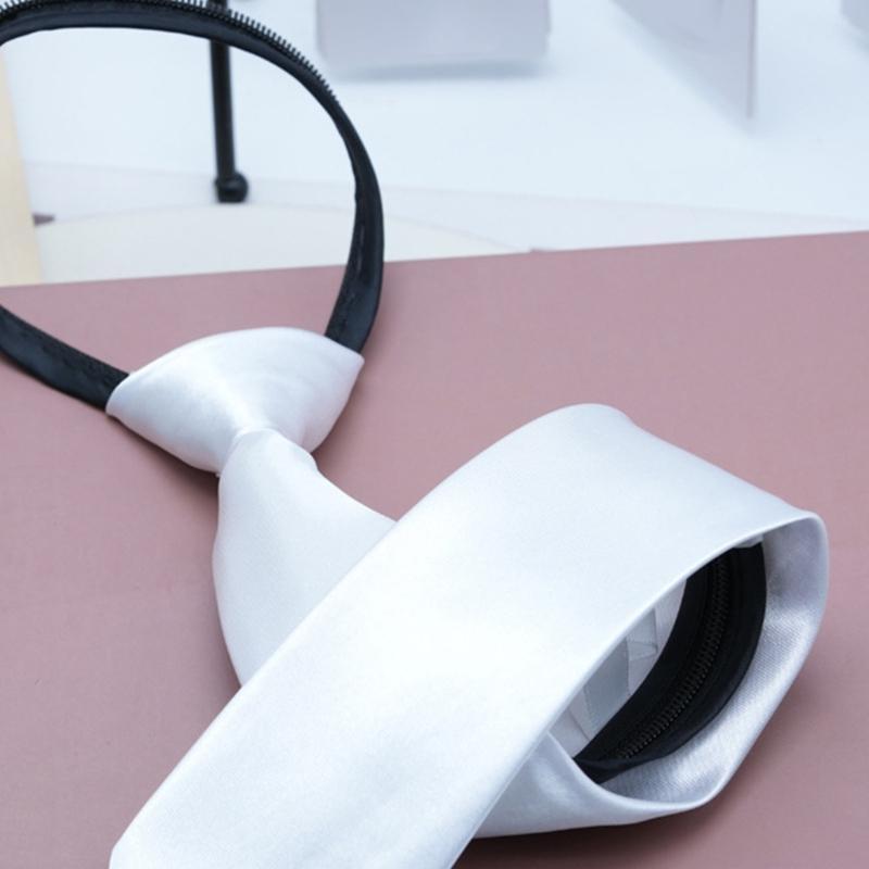 Fashionable Zippered Neck Tie  - Bow Tie Pre Tied recensie en prijs