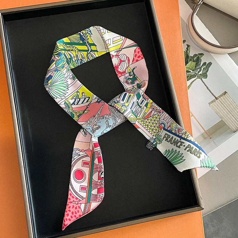 Luxury Design Horse Print Skin - Ascot Neck Scarf recensie en prijs