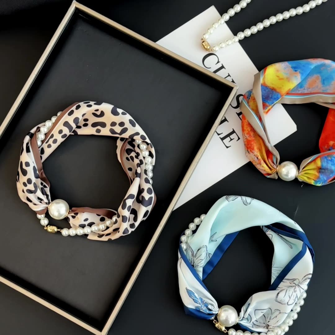 Printed Silk Scarf with Magnet - Silk Neck Scarf recensie en prijs