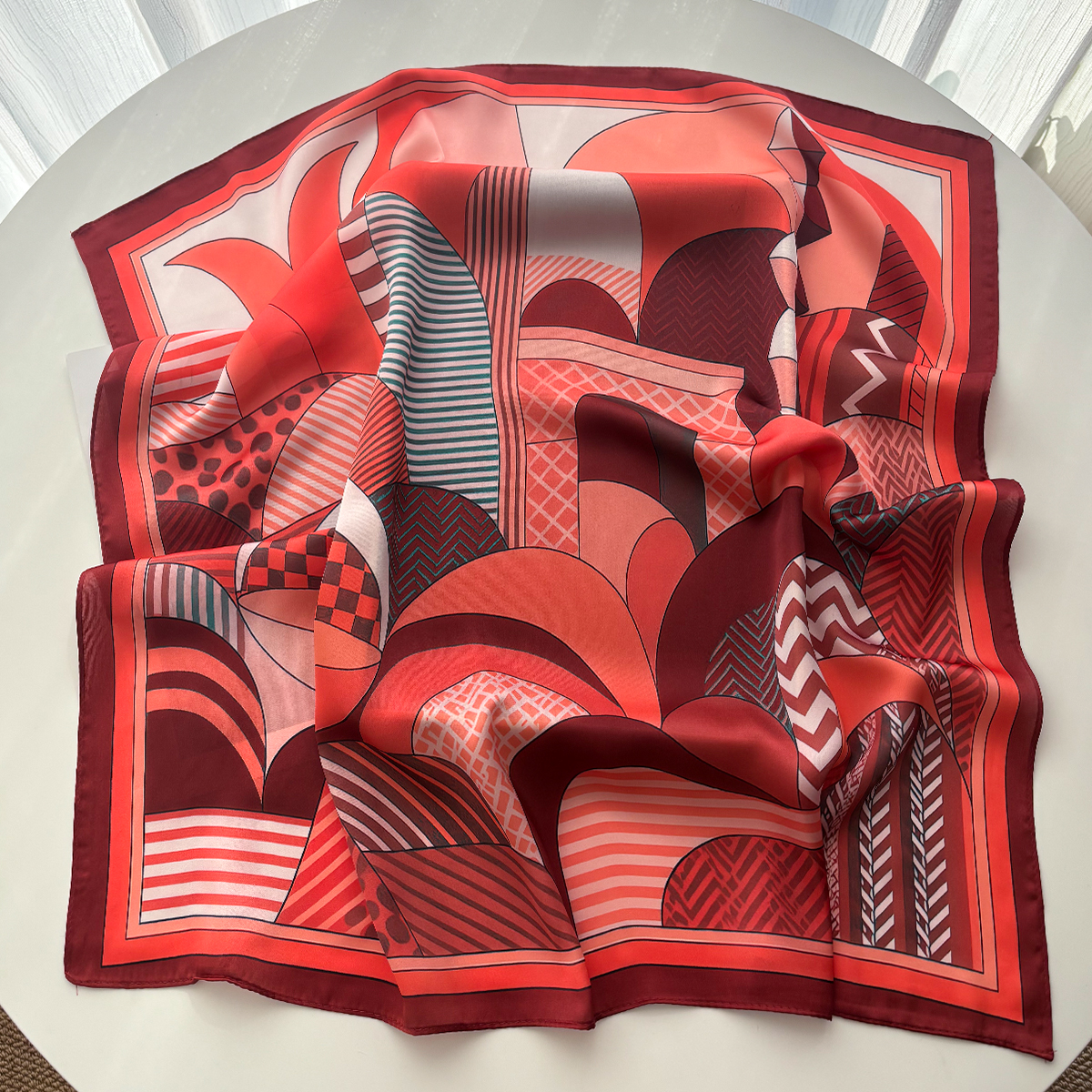 Luxury Square Scarf For Women  - Silk Neck Scarf recensie en prijs