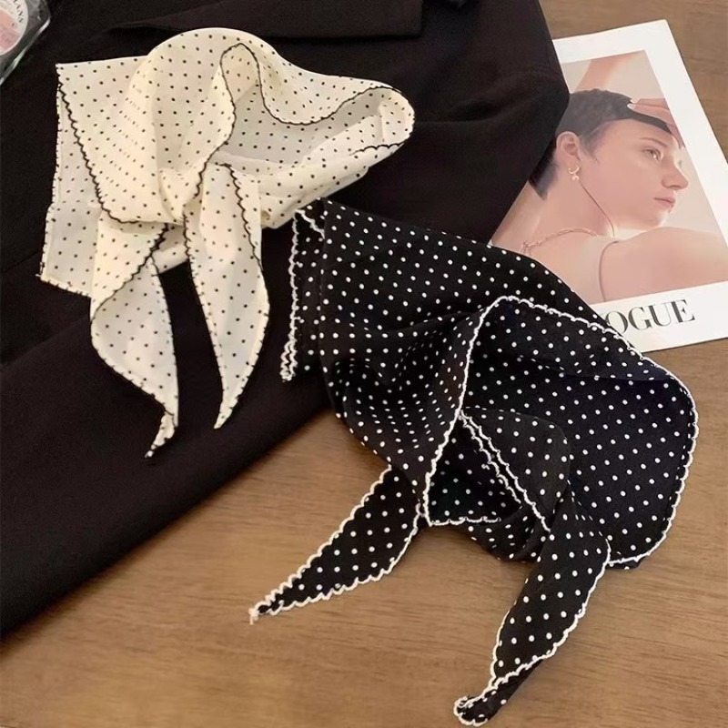 Black White Polka Dot Scarf fo - Ascot Neck Scarf recensie en prijs