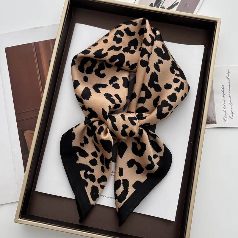 Luxury Leopard Print Female Sa - Face Scarf Mask recensie en prijs