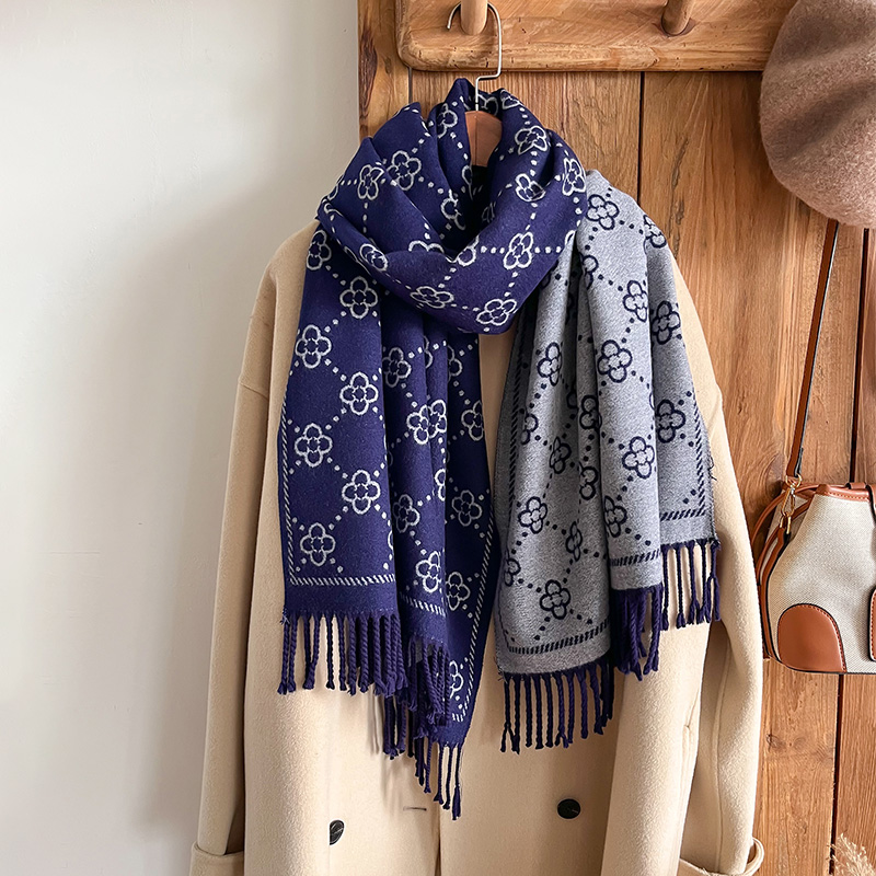 Brands Jacquard Design Winter  - Woven Scarf Blanket recensie en prijs